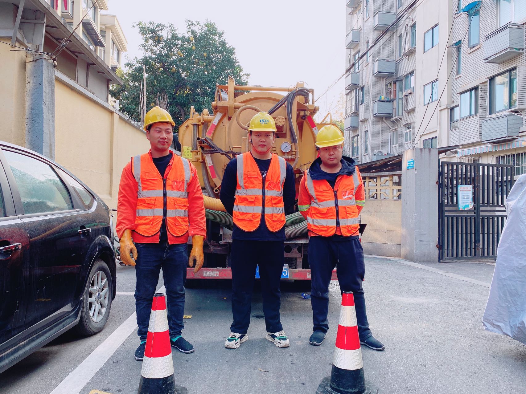 新昌南京某小区管道清淤检测施工